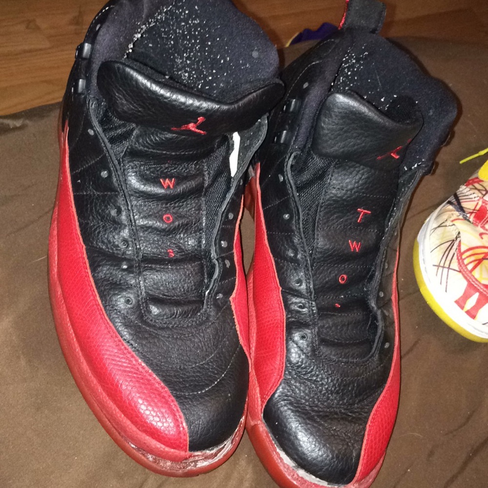❌traded❌2003 Jordan retro 12 "flu game"
